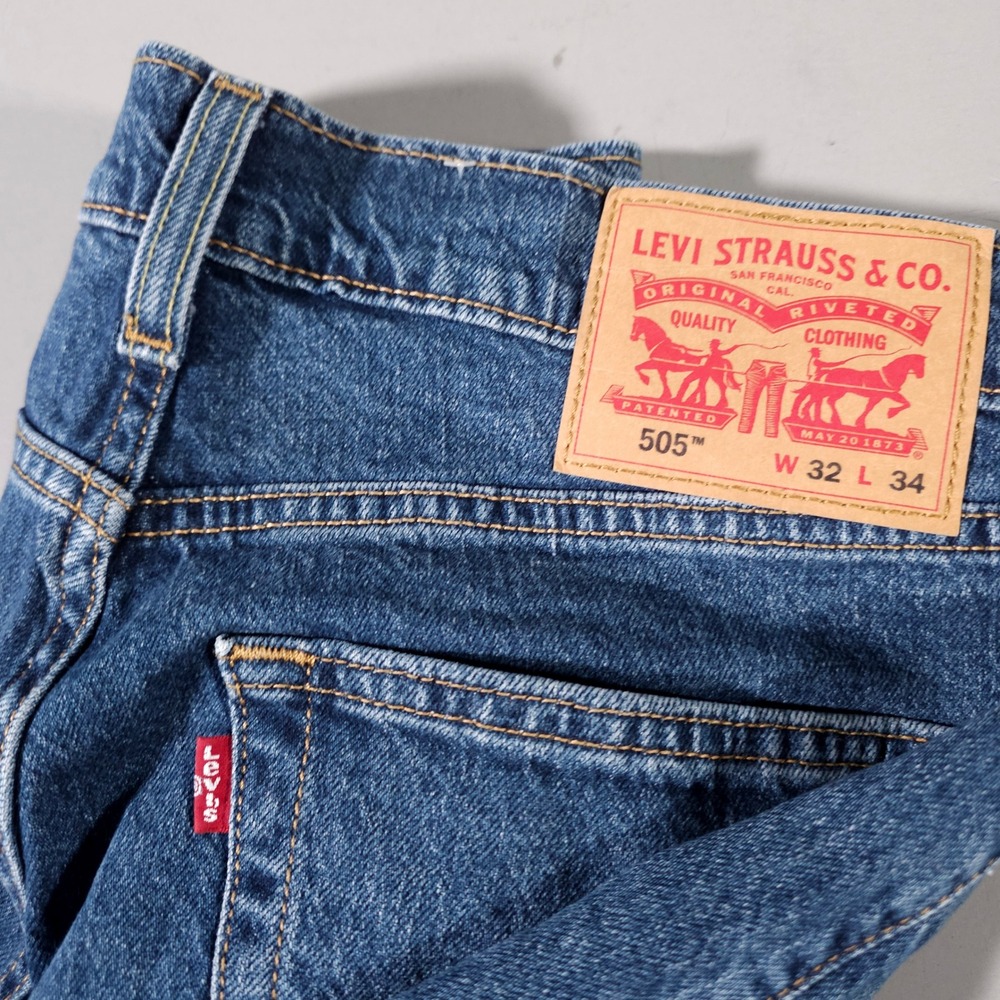 Levi's 505 Regular Fit Jeans Mens 32x34‎ Blue Straight Leg Denim Pants - Picture 4 of 8